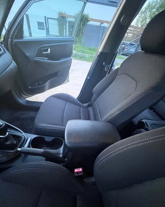 Kia Carens cena 59900 przebieg: 132000, rok produkcji 2017 z Warszawa małe 106